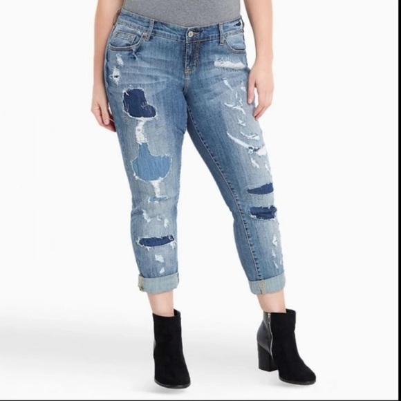 Torrid distress boyfriend PREMIUN jeans size 20 NWT - Picture 1 of 12